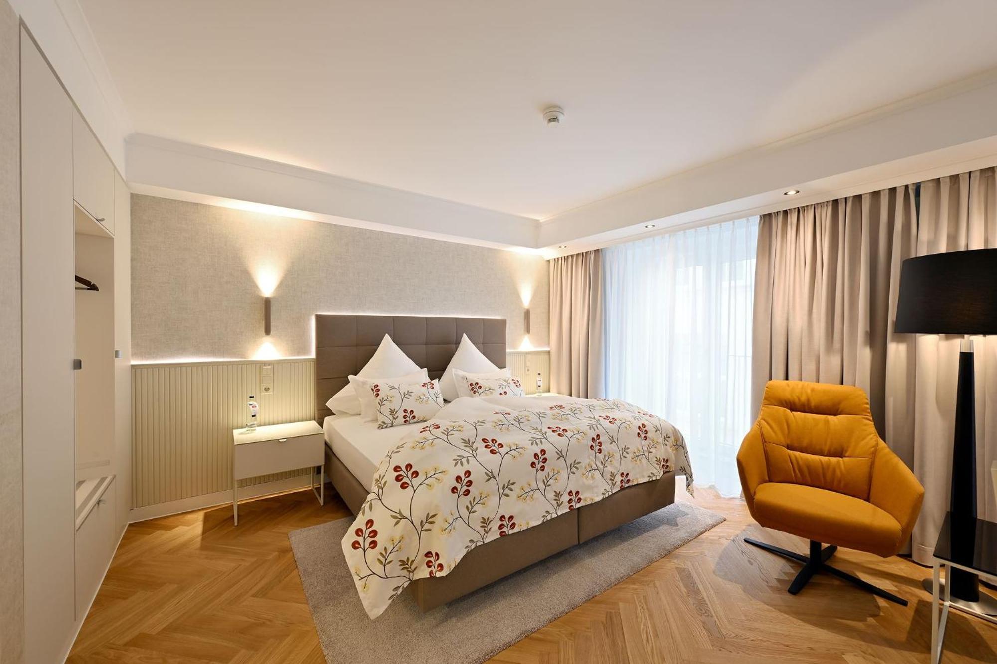 Kastens Hotel Luisenhof Хановер Екстериор снимка